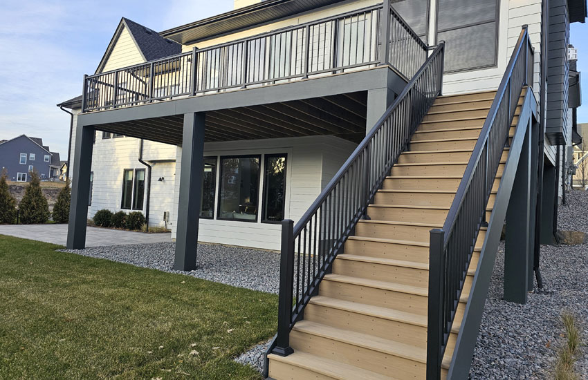 Licensed Minnesota deck contractor - Dream Decks