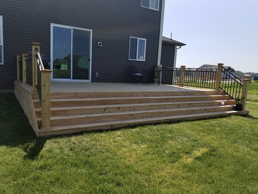 Cedar Decking – Natural Finish - Custom deck built by Dream Decks in Twin Cities, Minnesota