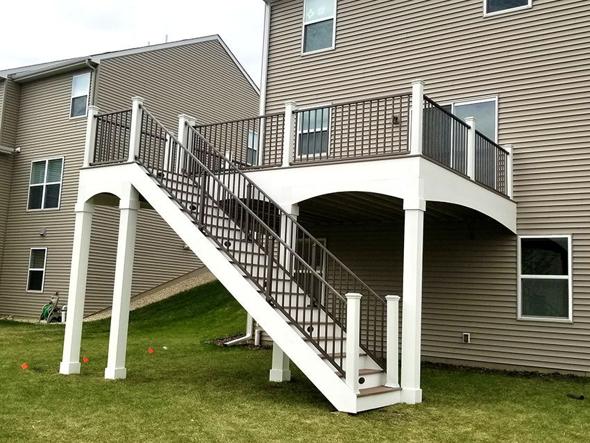 TimberTech Decking with Column Wraps & Arches - Custom deck built by Dream Decks in Twin Cities, Minnesota