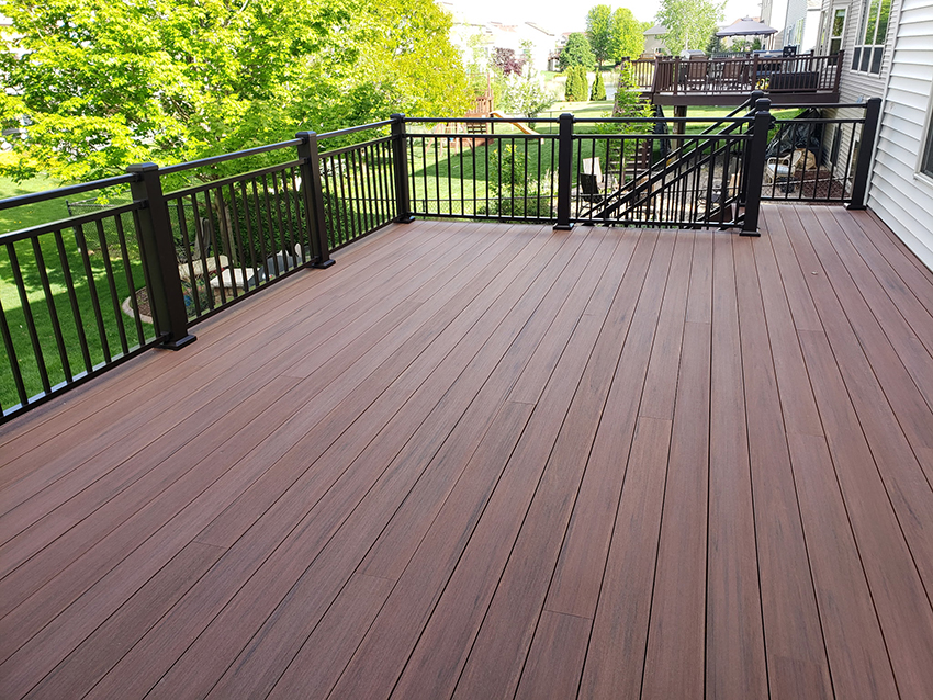 TimberTech Decking – Westbury Railing Combo - Custom deck built by Dream Decks in Twin Cities, Minnesota